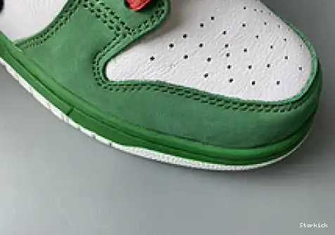 304292-302 Nike Dunk SB Low Heineken 0530